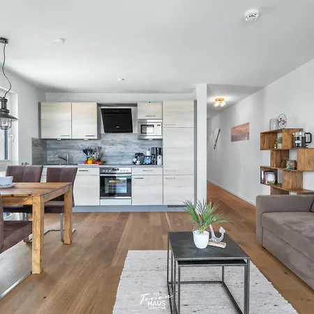 Moby Dick Apartment *